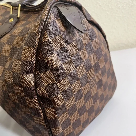 Louis Vuitton Damier Ebene Speedy 35 - Picture 15 of 16